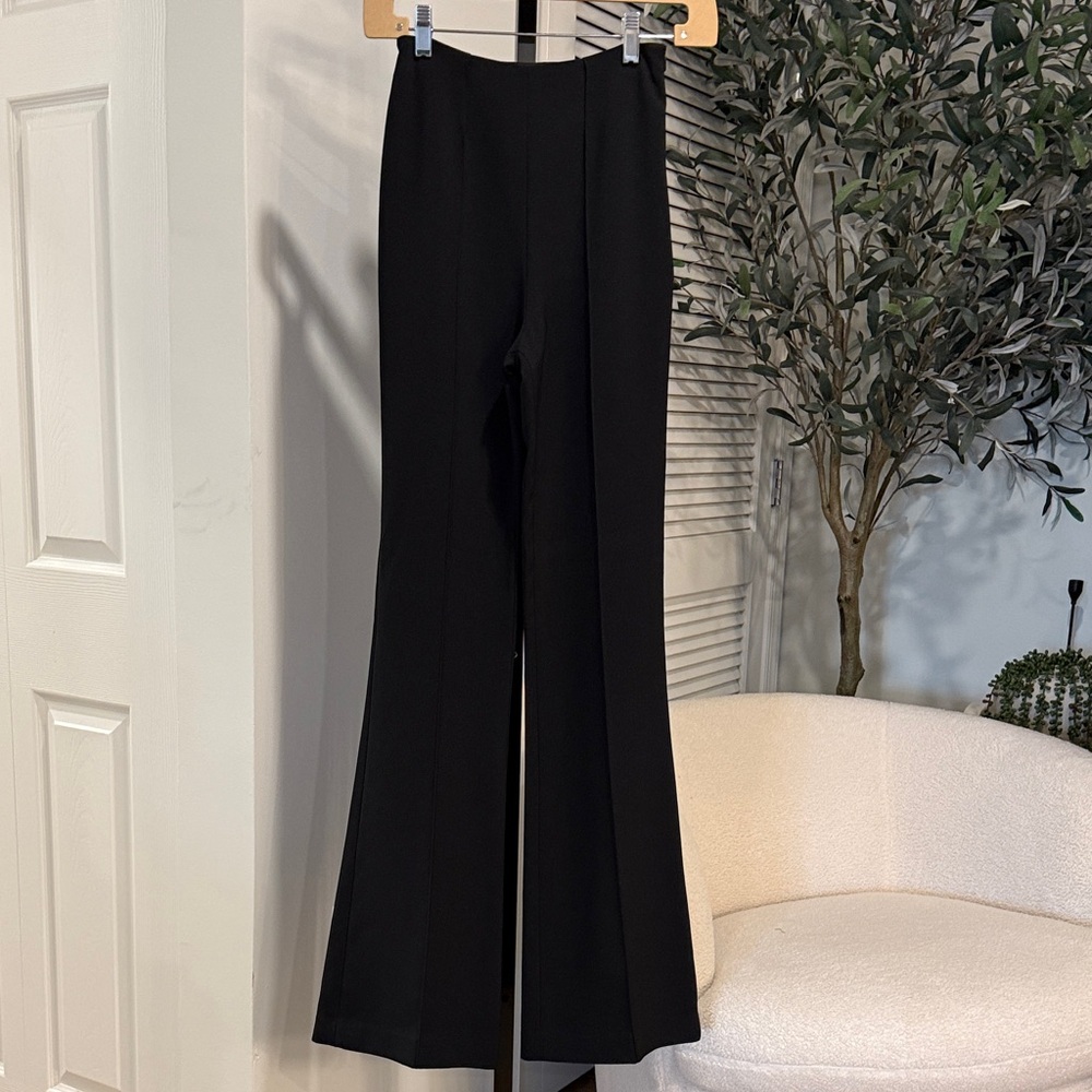 AQ/AQ Black Flare Trousers – Size US 4
